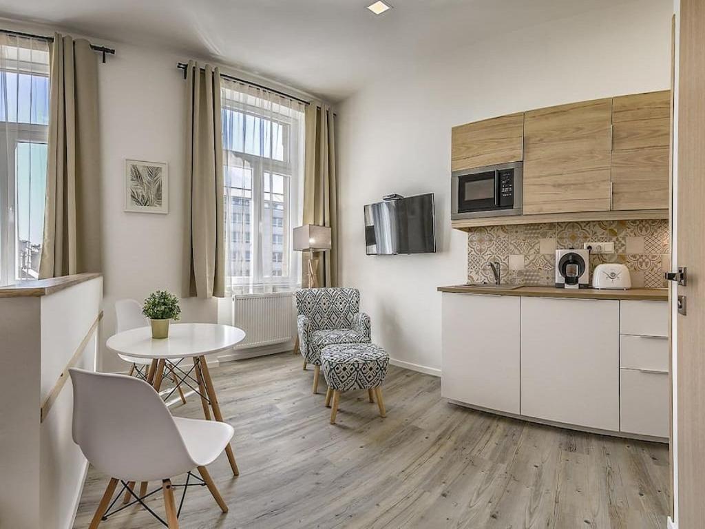 Glam Downtown Apartments Budapest Exterior foto
