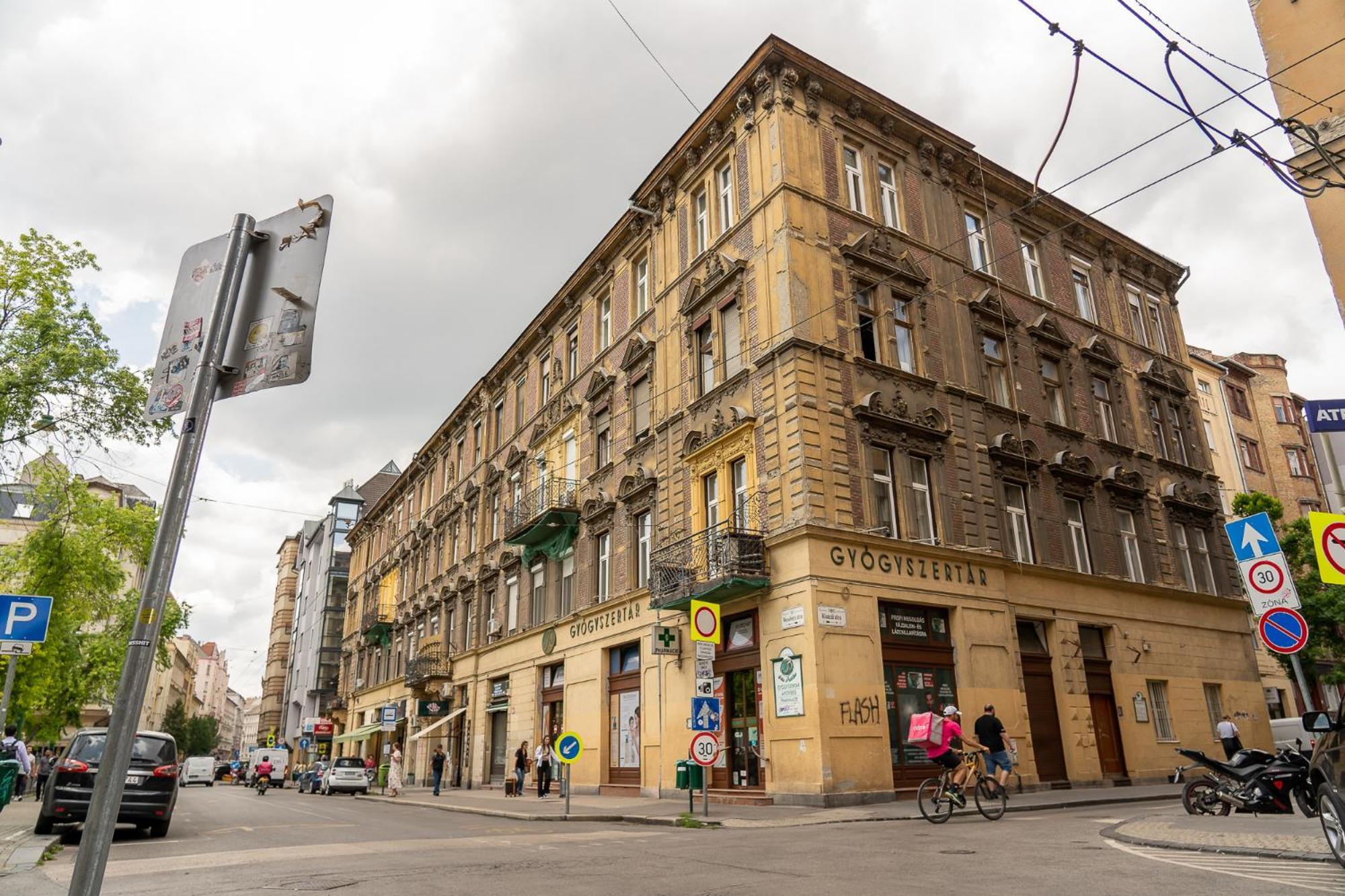 Glam Downtown Apartments Budapest Exterior foto